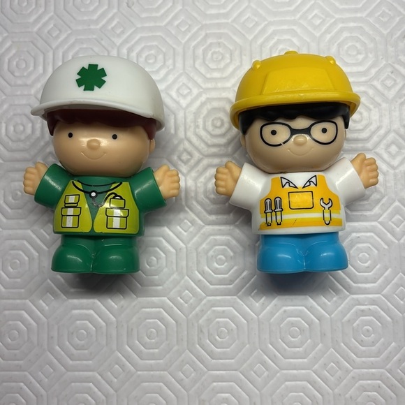 Play Go Worker Figures Lot of 6 - Picture 4 of 9